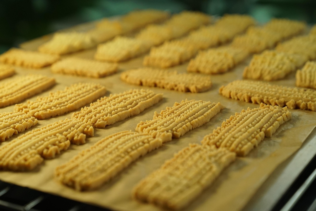 desserts 6350699_1280